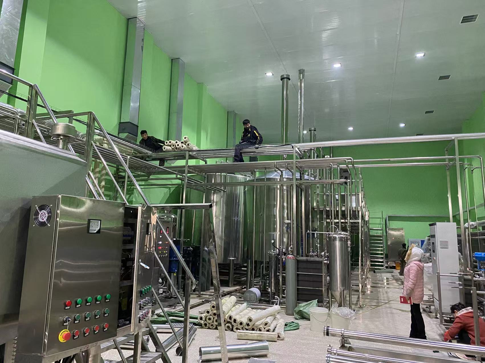 新晃精酿啤酒设备厂—精酿啤酒设备制造：传承工艺与创新科技的交融